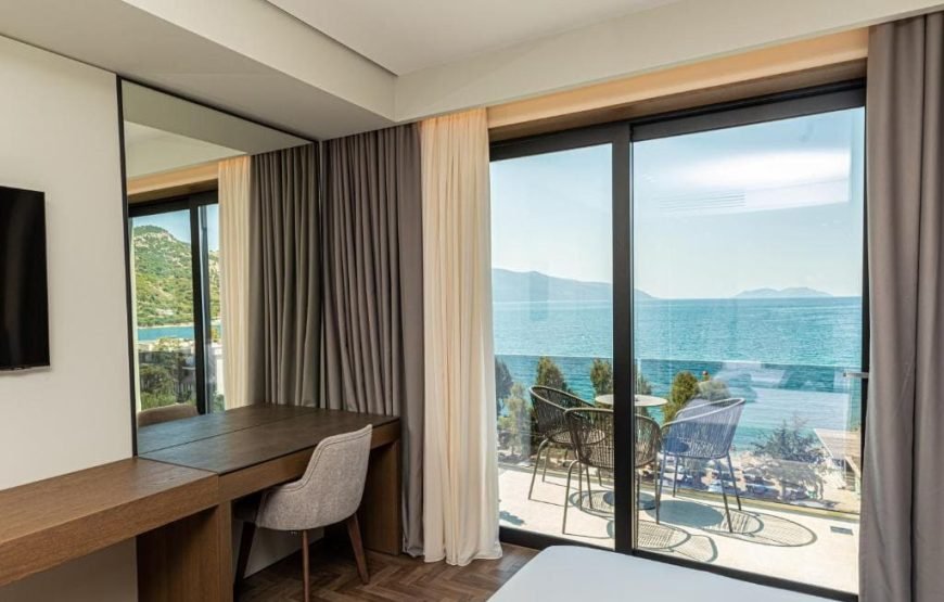 Deluxe Double Room with Sea View