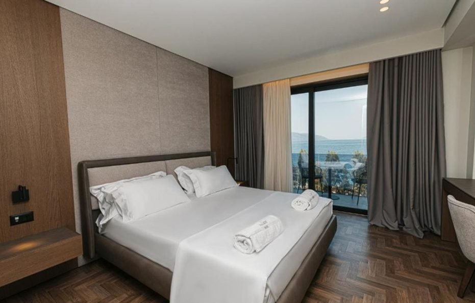 Deluxe Double Room with Sea View