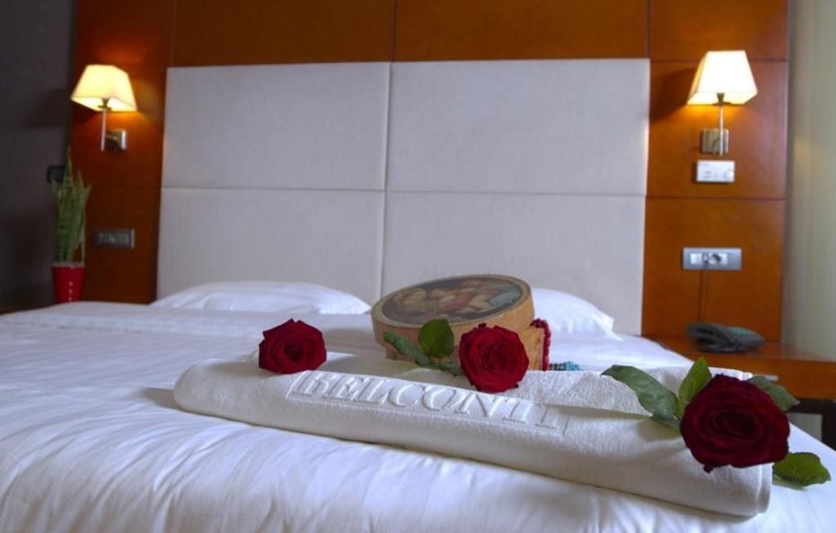 Double Room Side Sea View
