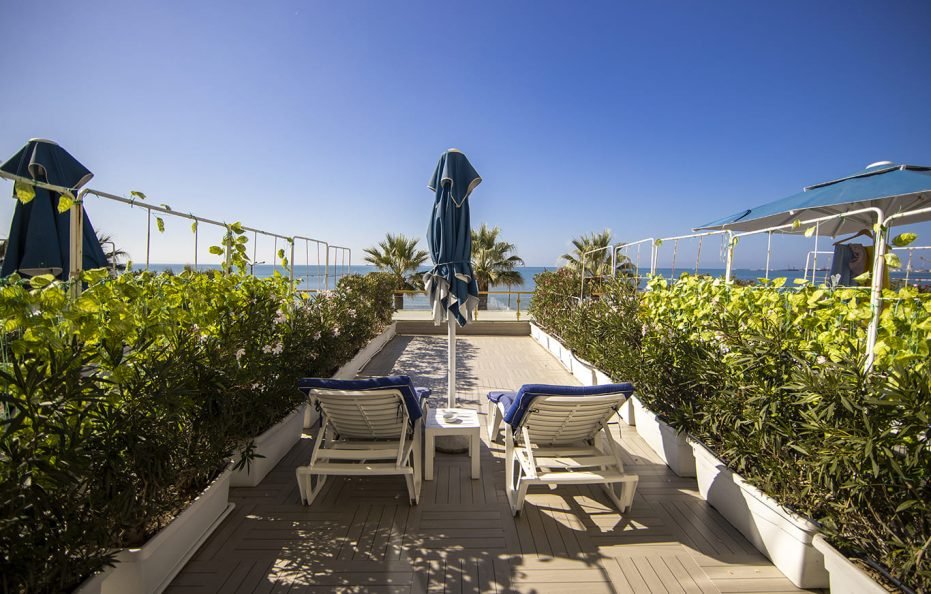 EXECUTIVE ROOMS WITH TERRACE & SEA VIEW