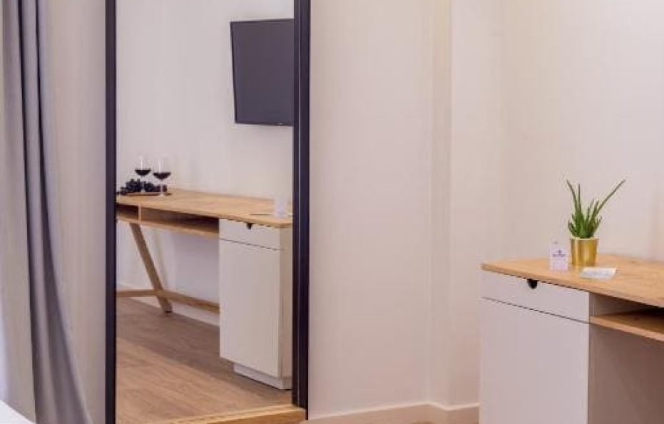 Family Room With Balcony and Side Sea View