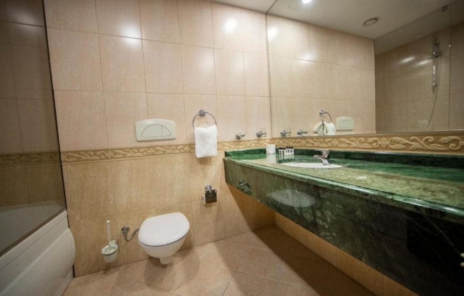 Junior Suite with Balcony and Sea View