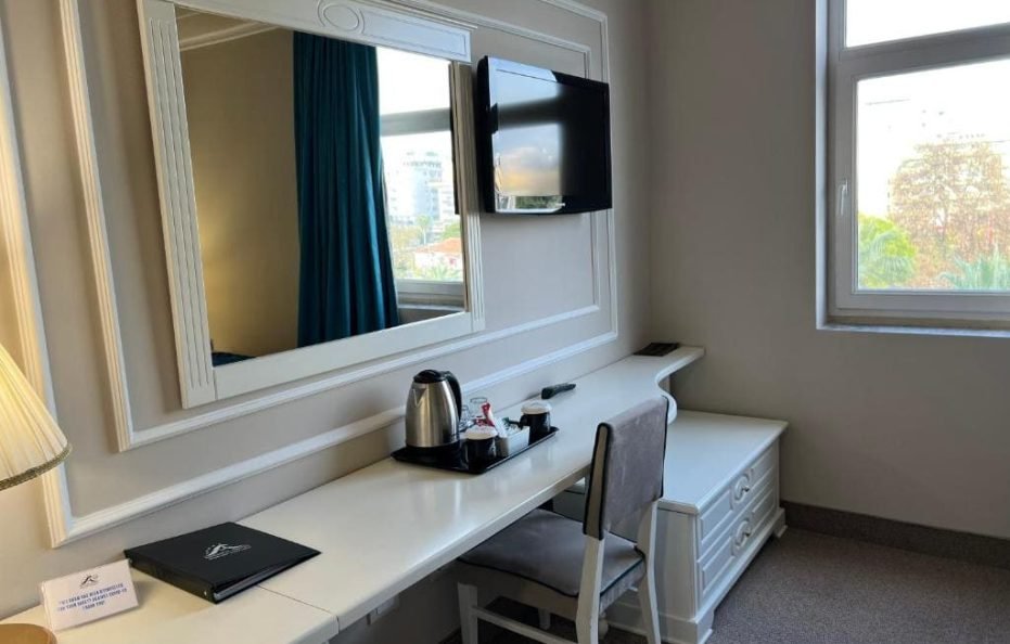 Standard Room Pool View