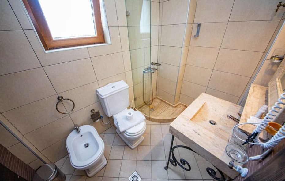 FAMILY ROOM WITH BALCONY MOUNTAIN  VIEW