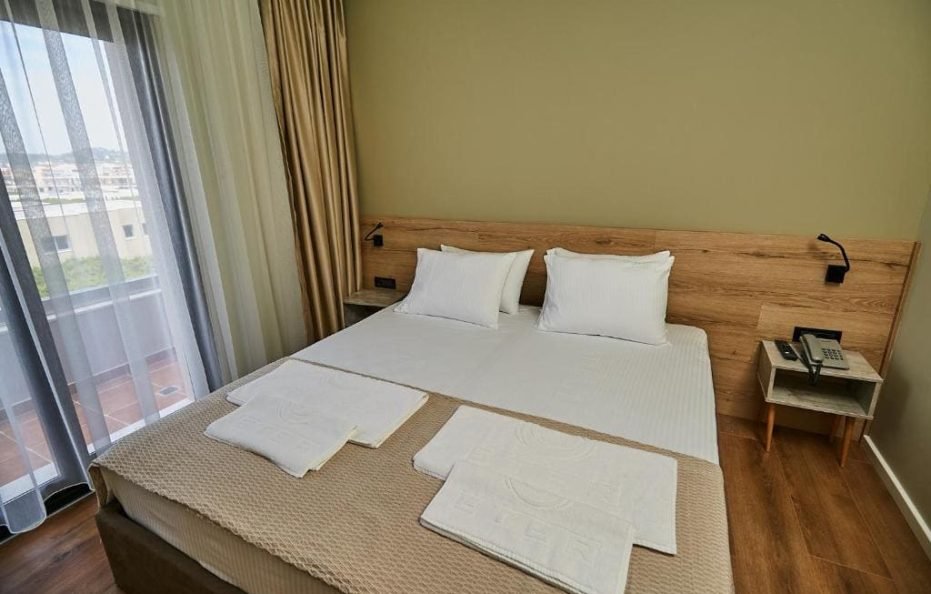 Executive Suite Sea View