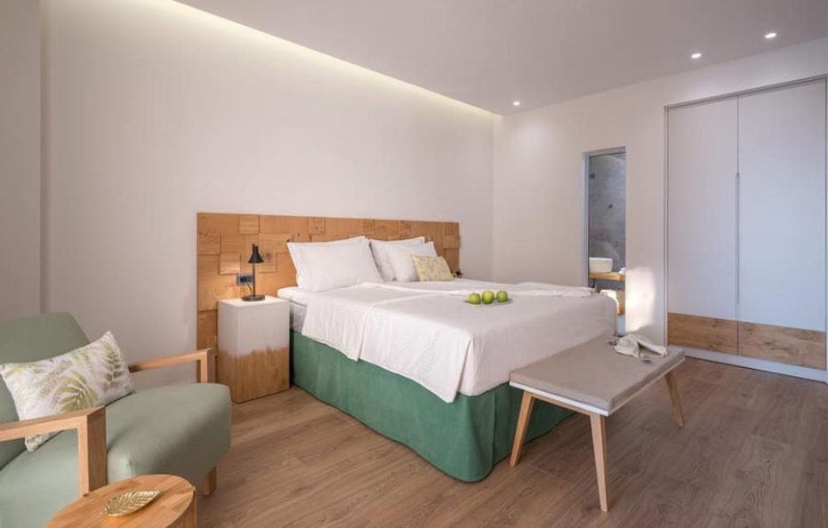 Triple Room With Balcony and Sea View