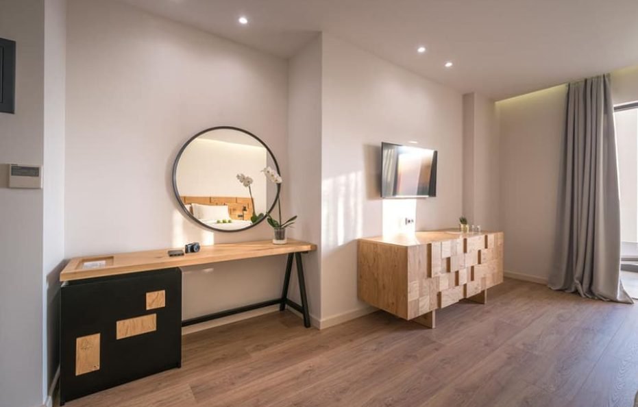 Triple Room With Balcony and Sea View