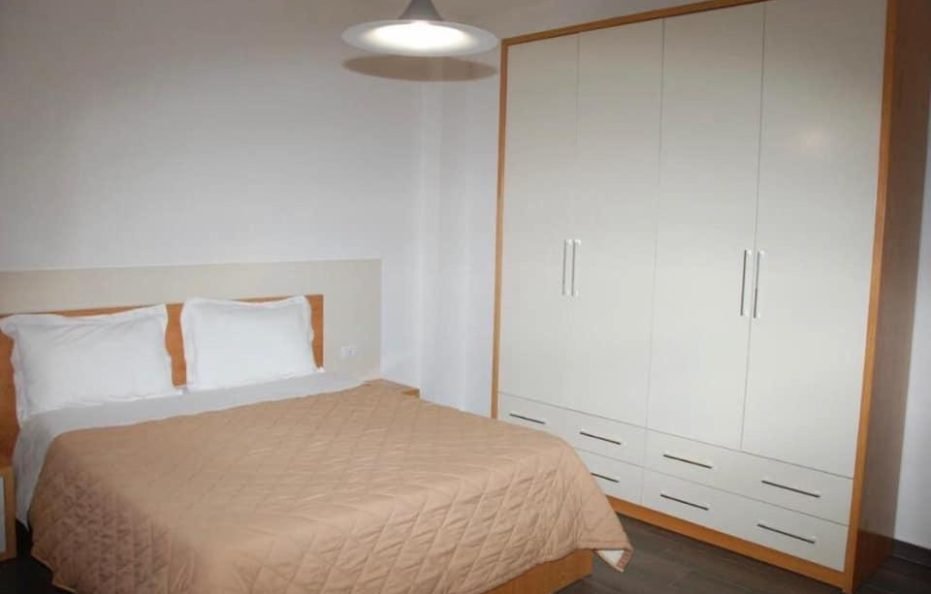One Bedroom Apartment