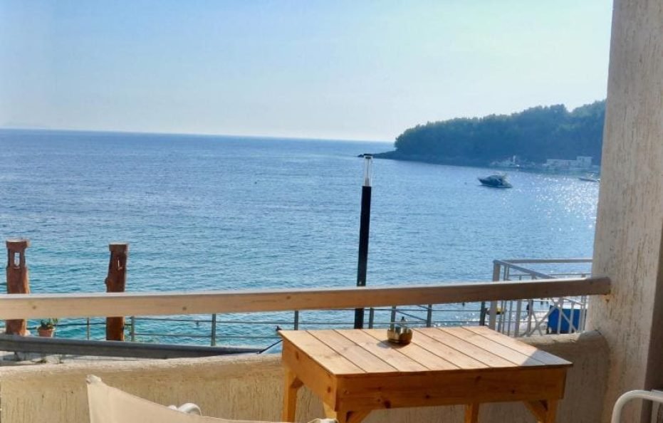 Deluxe Triple room with balcony SV