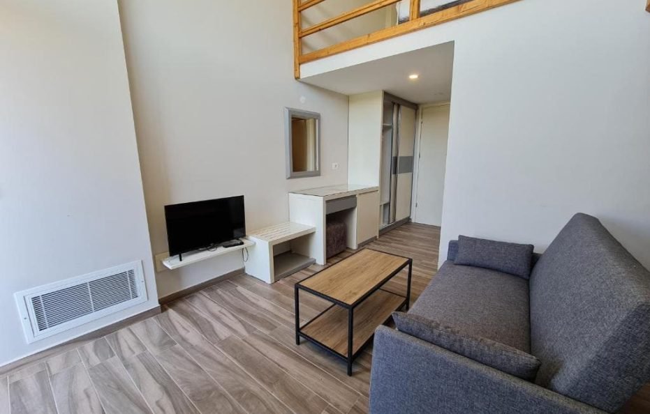 Duplex Family Room Sea View