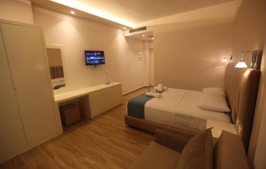 Duplex Family Room Sea View