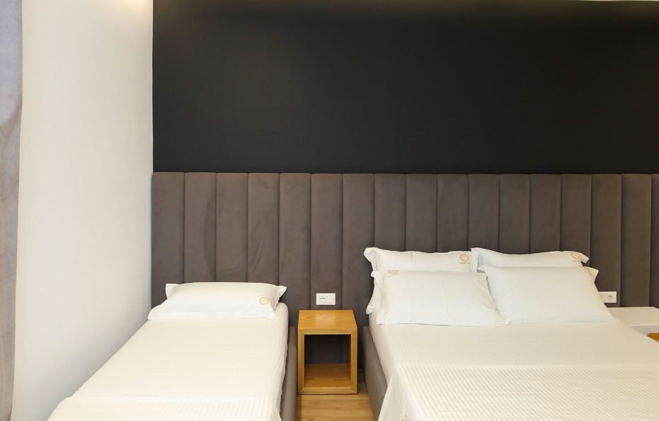 Triple Room with Balcony and Sea View