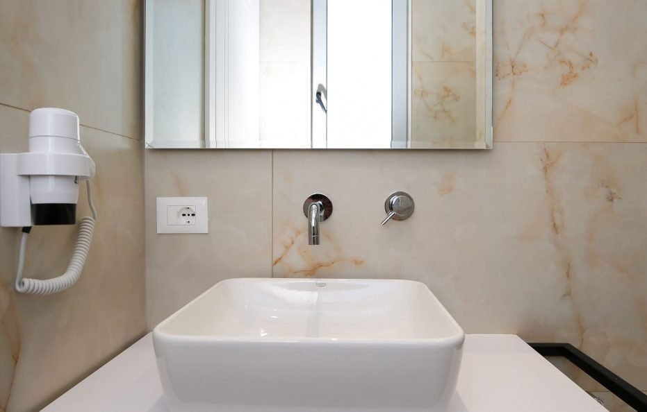 Double Room With Balcony and Sea View