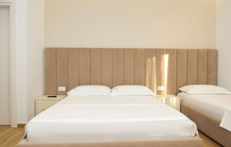 Triple Room with Balcony and Sea View