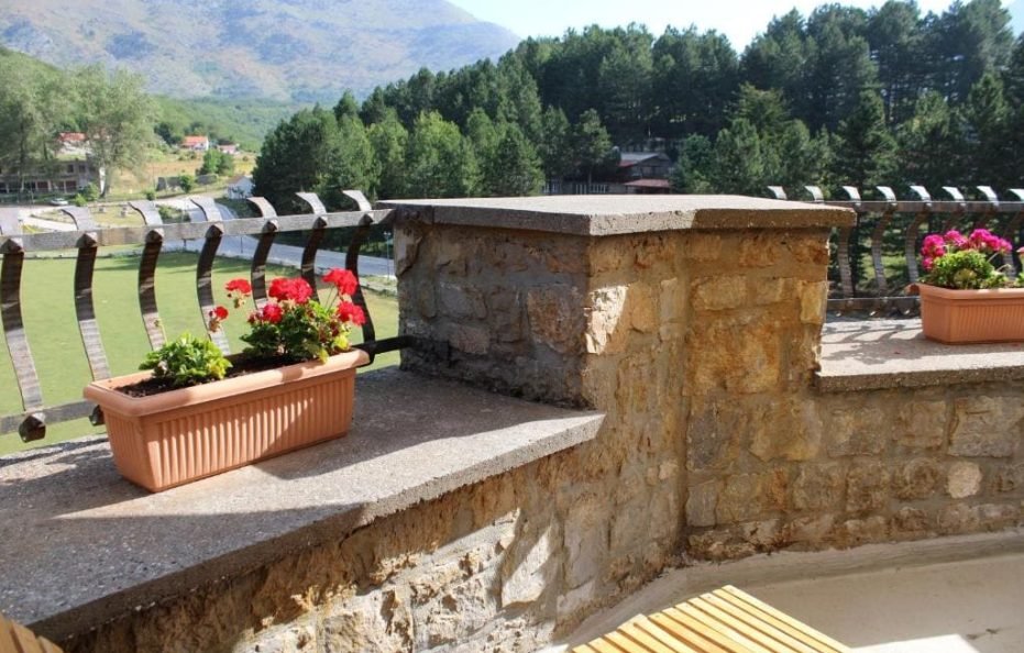 Room “E Bukura e dheut”