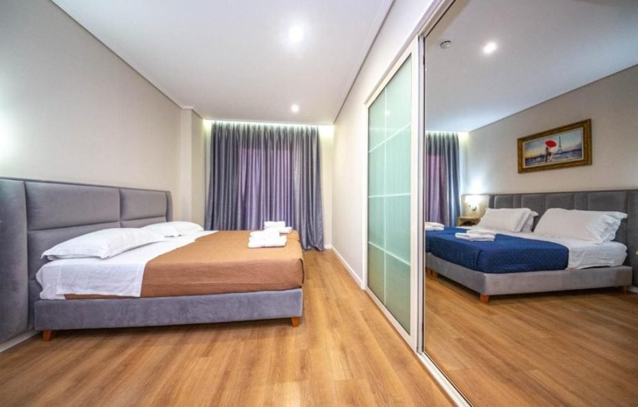 Family Room with balcony