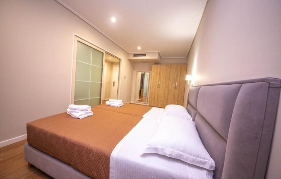 Family Room with balcony