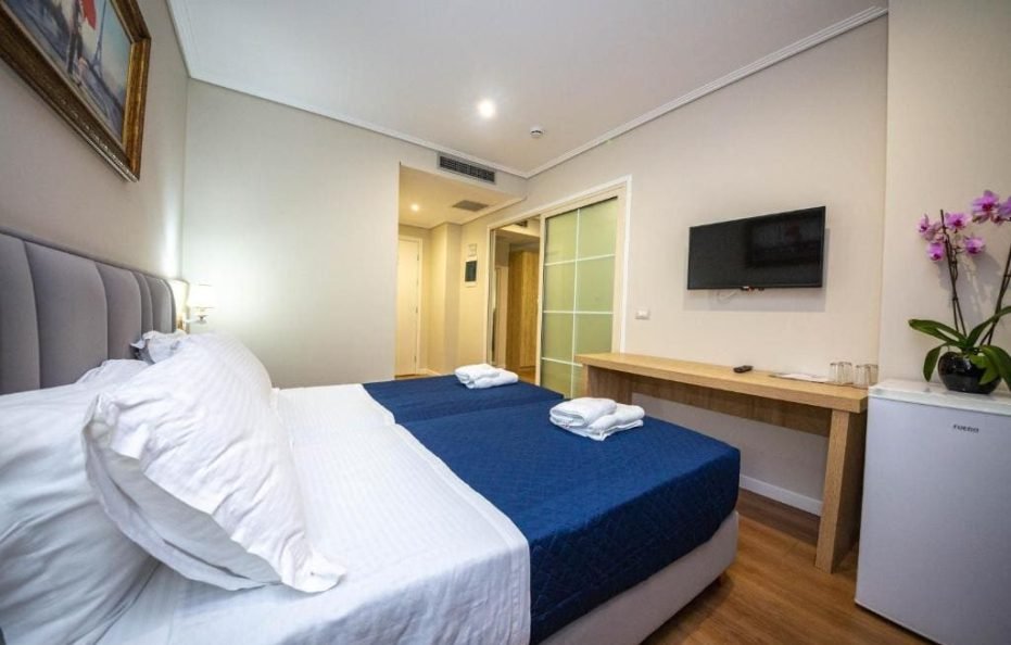 Family Room with balcony