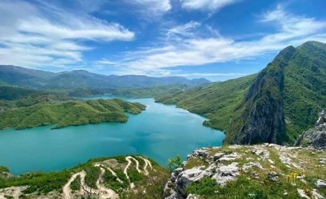 Daily Trip to Bovilla Lake - Scenic Views