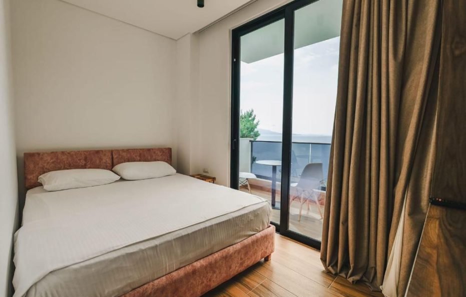 Economy Double Room with Sea View