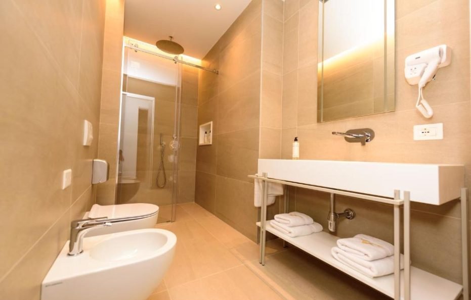 DOUBLE ROOM WITH SEA VIEW