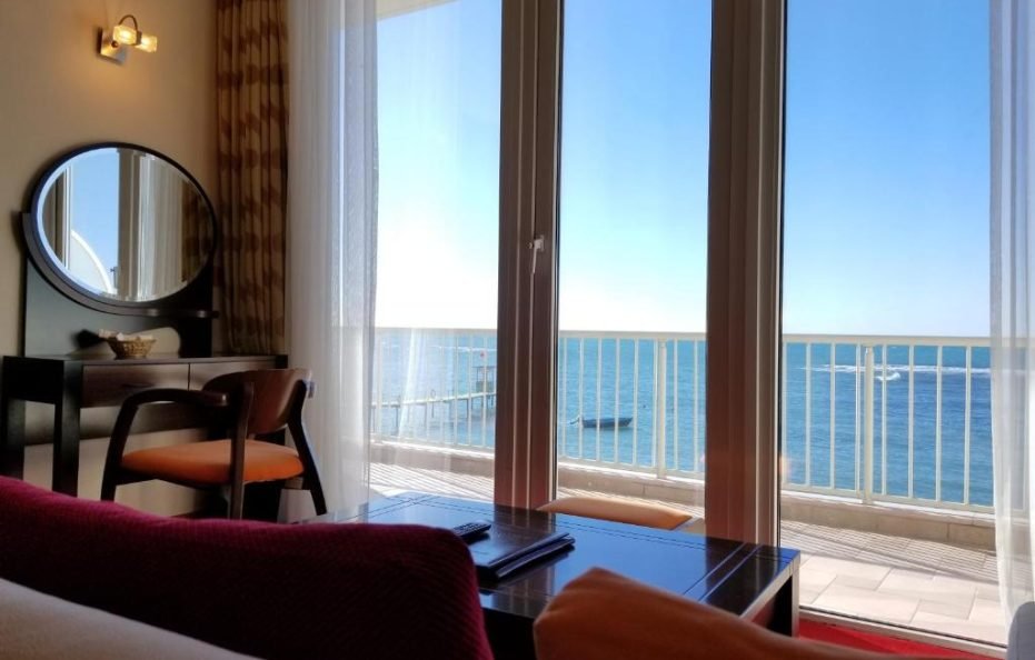 Double with balcony & sea view