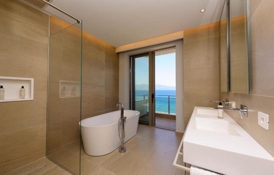 JUNIOR SUITE WITH SEA VIEW