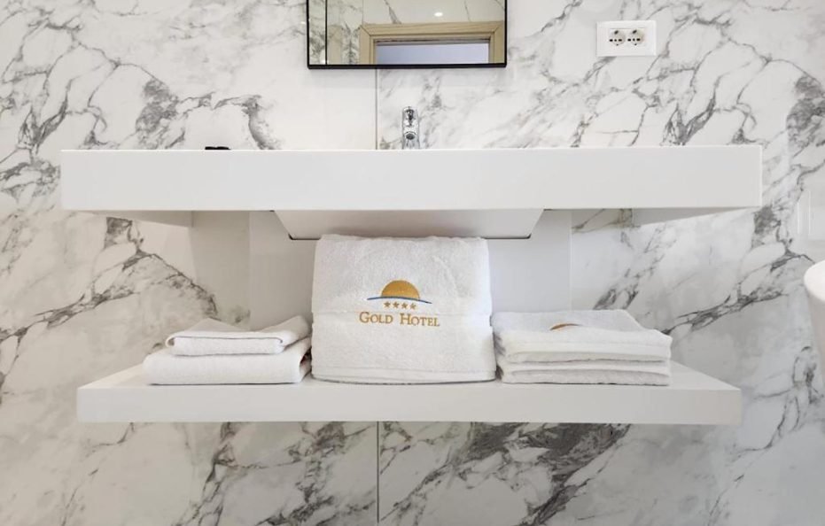 Superior Double Room with Balcony SV