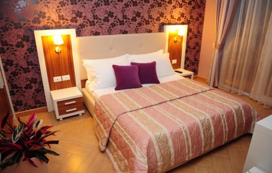 Standard Double Room with Balcony SV