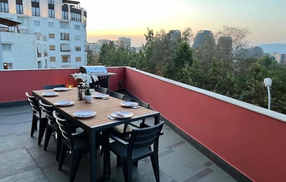 Grand Central Apartment