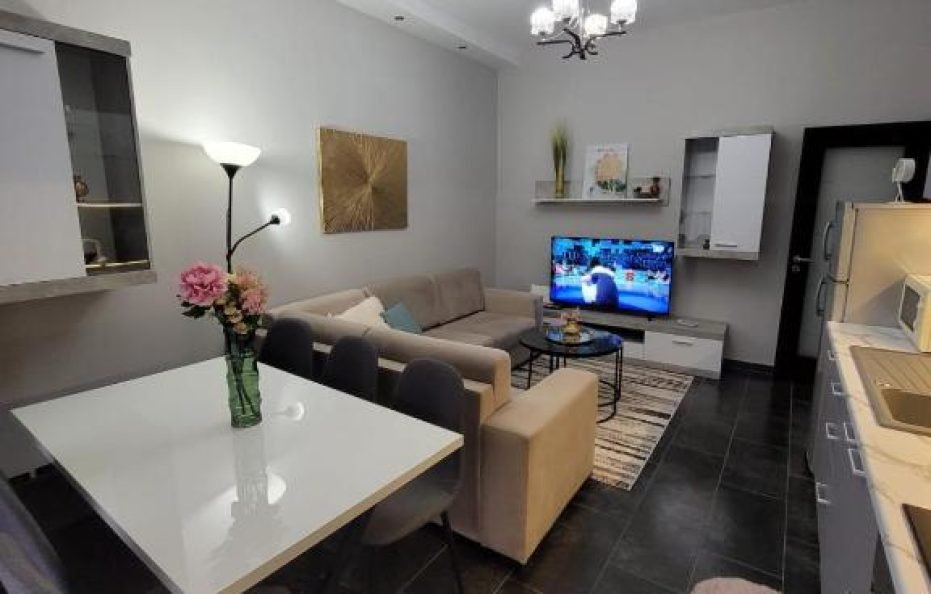 AL Central Apartment